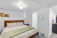 Private Backyard with Hot Tub and Sauna - Charming Retreat