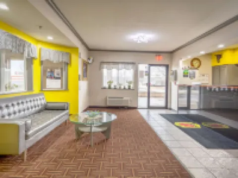 Super 8 by Wyndham Big Rapids Hotels in Mecosta County