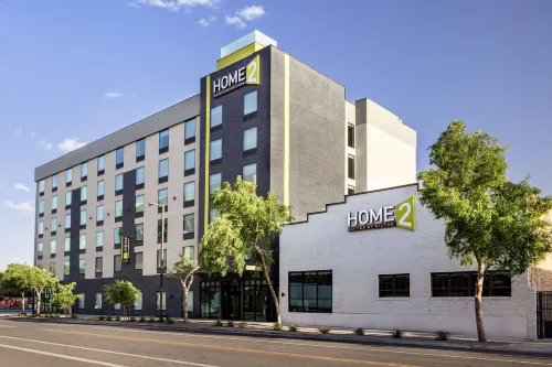 Home2 Suites by Hilton Phoenix Downtown - Kitchens