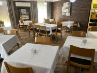 Mu S Boutique Motel "Matthew Flinders" - Bữa sáng