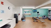 Holiday Inn Express SOUTH BURLINGTON by IHG - Phòng tập thể hình