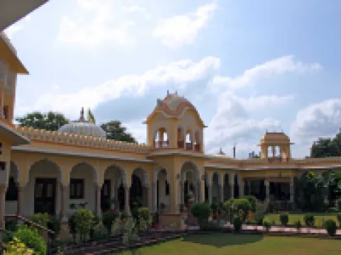 Amar Mahal Hotels in Orchha