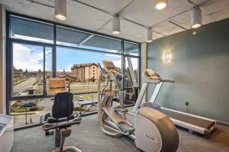 Top Floor Riverfront Bellerive Condo with Fabulous Views