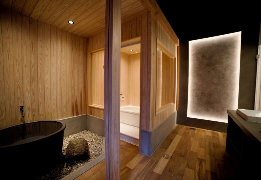 와 노 리트리트 히토이키의 료칸 스타일 인테리어