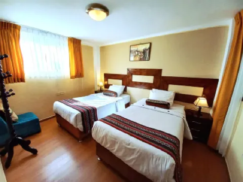 奧揚泰坦博胡曼泰郊外小屋酒店 酒店