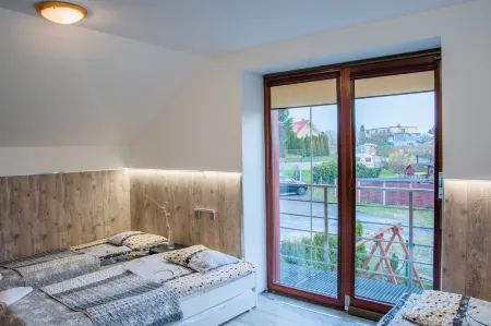 Noclegi NaFali Rewa Отели рядом с достопримечательностью «Mechelinki klif»