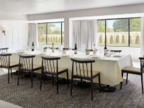 The Pell Hotels in Middletown