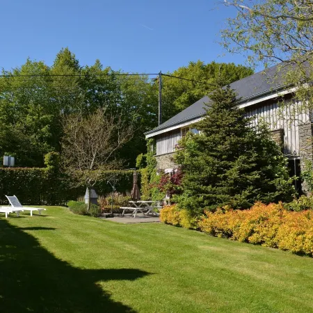 Cottage with Foosball & Garden Hotels in Bertrix