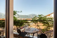 Toti Boutique Rooms - Bergblick
