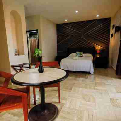 Hotel Villas Tiburon Rooms