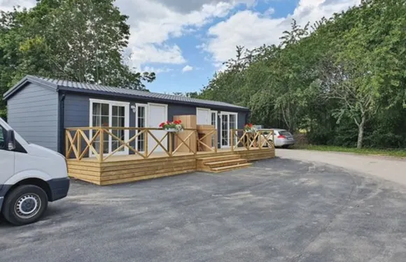 拉斯塔約特訥酒店