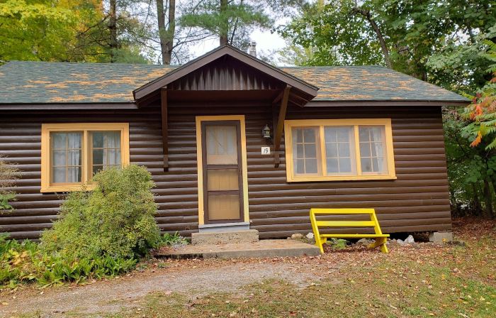 Miners Bay Lodge