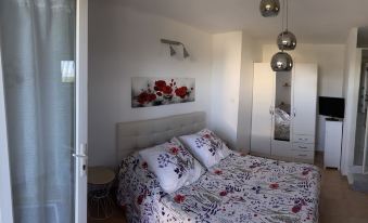 Chambre d'Hotes les Cigales