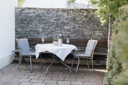 Cabinett 1876 Отели в г. Дхронеккен