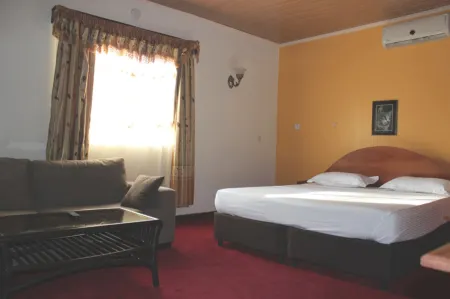 Ceamo Prestige Lodge Отели в г. Kapenguria