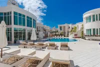 Flamingo Suites Boutique Hotel - piscine