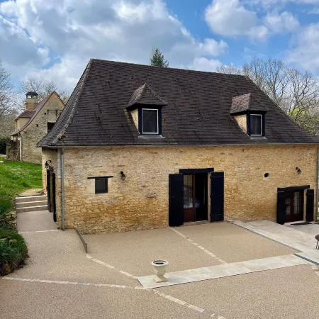 Le Noyer Résidence B&B Отели в г. Ле-Бюг
