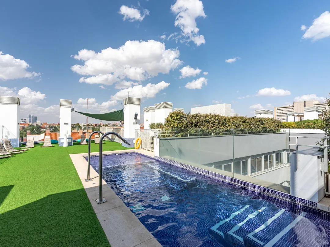 Residencia Universitaria Resa Claudio Coello - Madrid