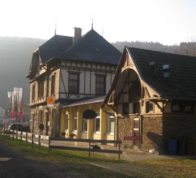 Land-Gut-Hotel Zur Post Các khách sạn ở Altenahr