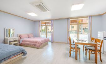 Goseong Gamnamu Pension