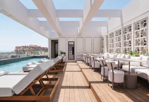 에스페리아 팰리스의 수영장 및 스파 시설