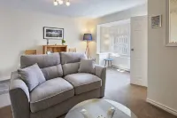 Host & Stay - Pearl Street