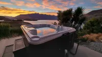 The Views and Spa by Staysouth
