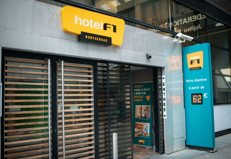 2. 호텔F1 파리 ..