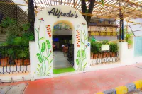 Kings International Juhu Hotels in Mumbai