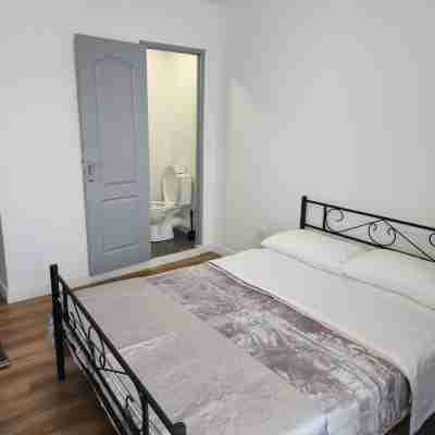 Hotel de l'Europe Pantin Rooms