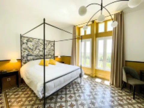 Hostellerie du Château des Fines Roches