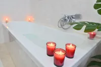 IzzHome Njoy Hotels in Pula