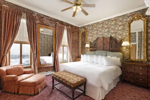 The Residence Hotel