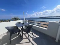 Sea Breeze - Ocean View