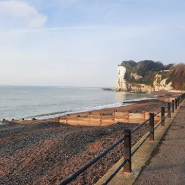 St Margaret's 2-Bed Chalet - Sleeps 4 & Pets ok
