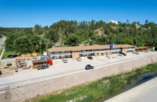 Springs Lodge & Cafe Hotels in 