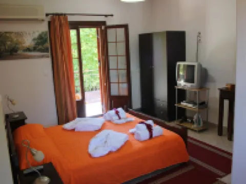 阿爾特彌斯公寓酒店 科尼察酒店