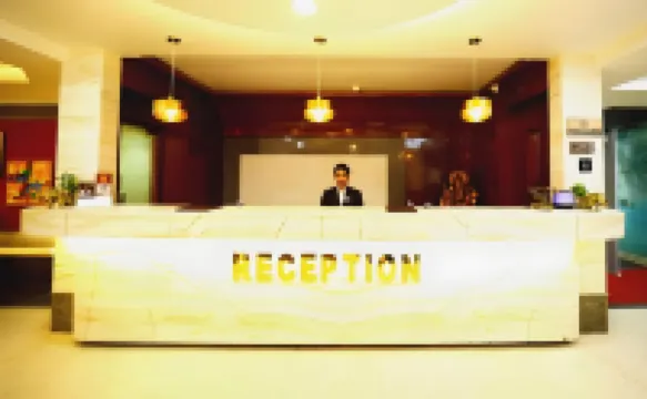 The Red Velvet Hotel Samarpan, Patna