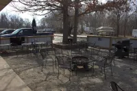 Hidden Lake Resort Hotels in Tom Township