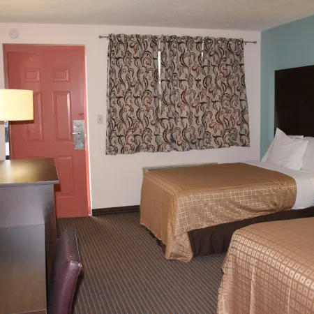 Sterling Inn Near Iag Airport