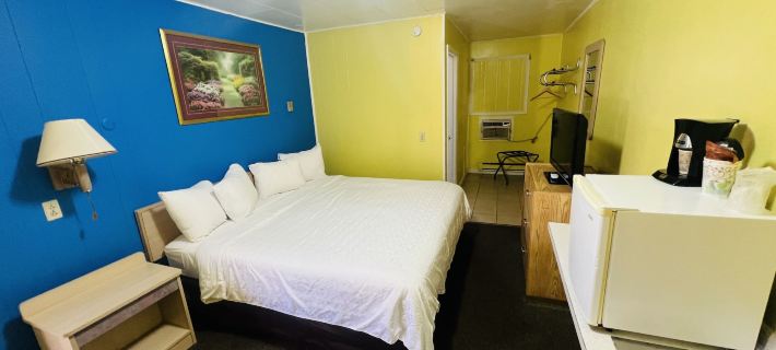 Crown Inn Hotels in Colfax County