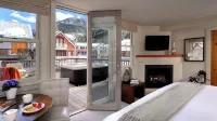 Hotel Columbia