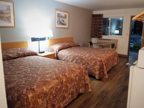 Sugarloaf Mountain Motel