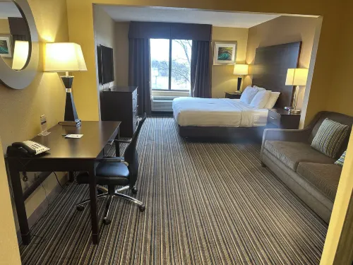 Wingate by Wyndham Harrisburg Near Hershey - spa
