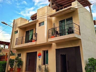 Carri Surf Studio