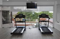 Mulia Hotel - Gym