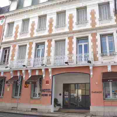 Hôtel Henri IV Hotel Exterior