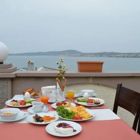 Ayvalık Palas Hotel