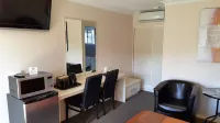 Centrepoint Midcity Motor Inn Hotels in Warwick