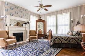 Vrooman Mansion B&B